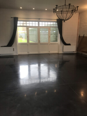 Polybeton onderhouden West-Vlaanderen | Polybeton vloer onderhouden West-Vlaanderen | Renovatie polybeton West-Vlaanderen